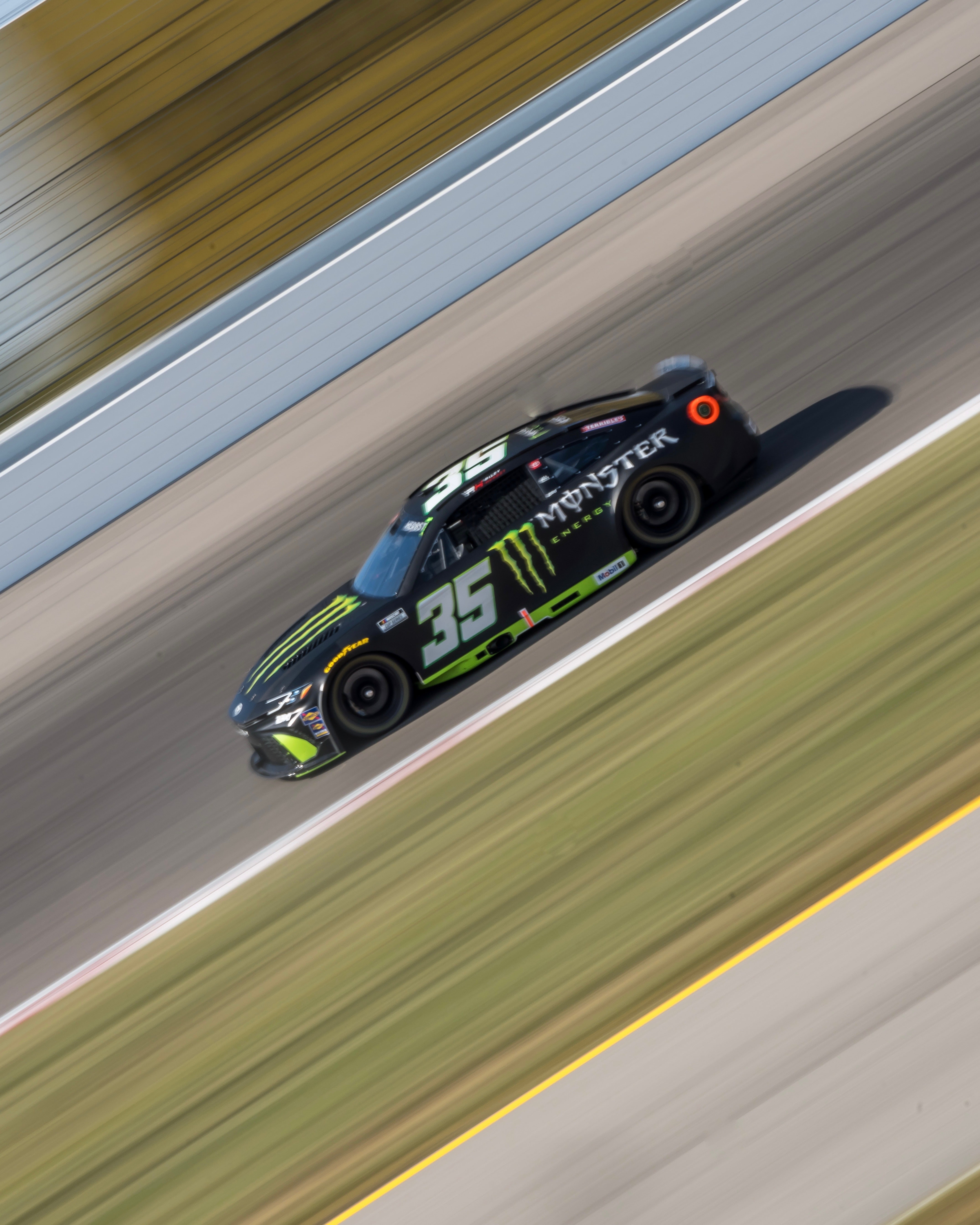 Riley Herbst Racing