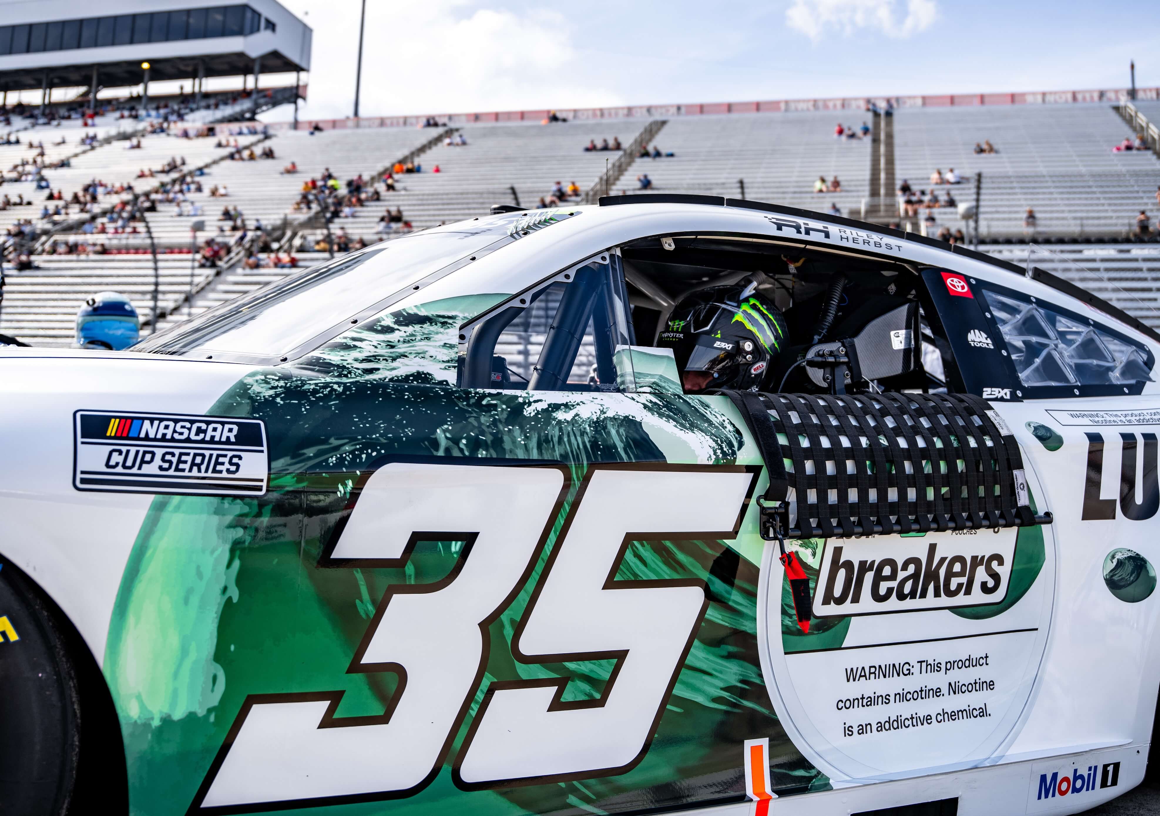 Partners – Riley Herbst Racing